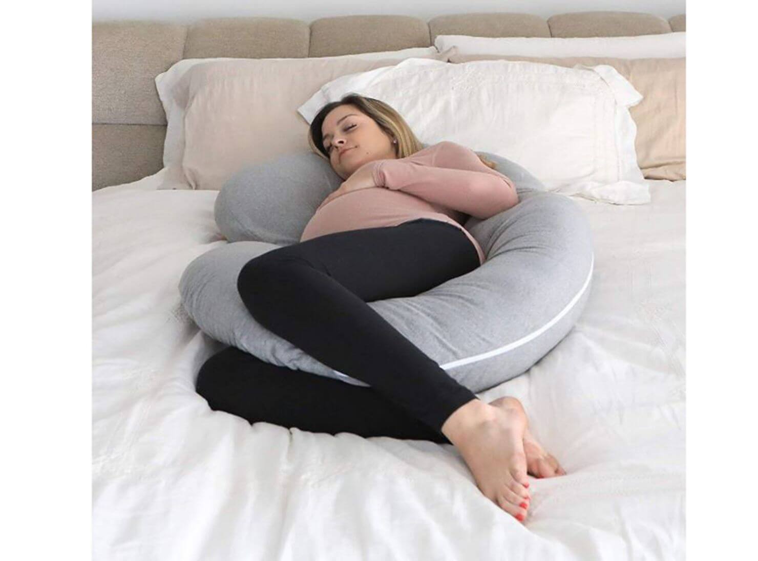 Almohadas para embarazadas, tu aliada para dormir - Más Abrazos
